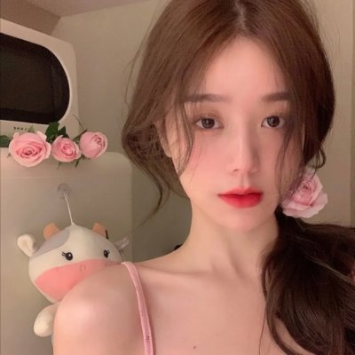 春色无边满绿波海报